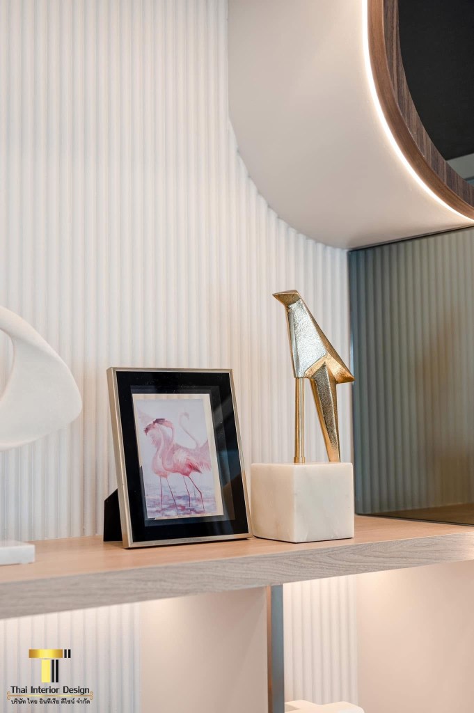 บริษัทรับออกแบบตกแต่งภายในแบบครบวงจรในชลบุรี และทั่วประเทศไทย
A full-service interior design company serving Chonburi and throughout Thailand.
チョンブリおよびタイ全土にサービスを提供するフルサービスのインテリア デザイン会社です。