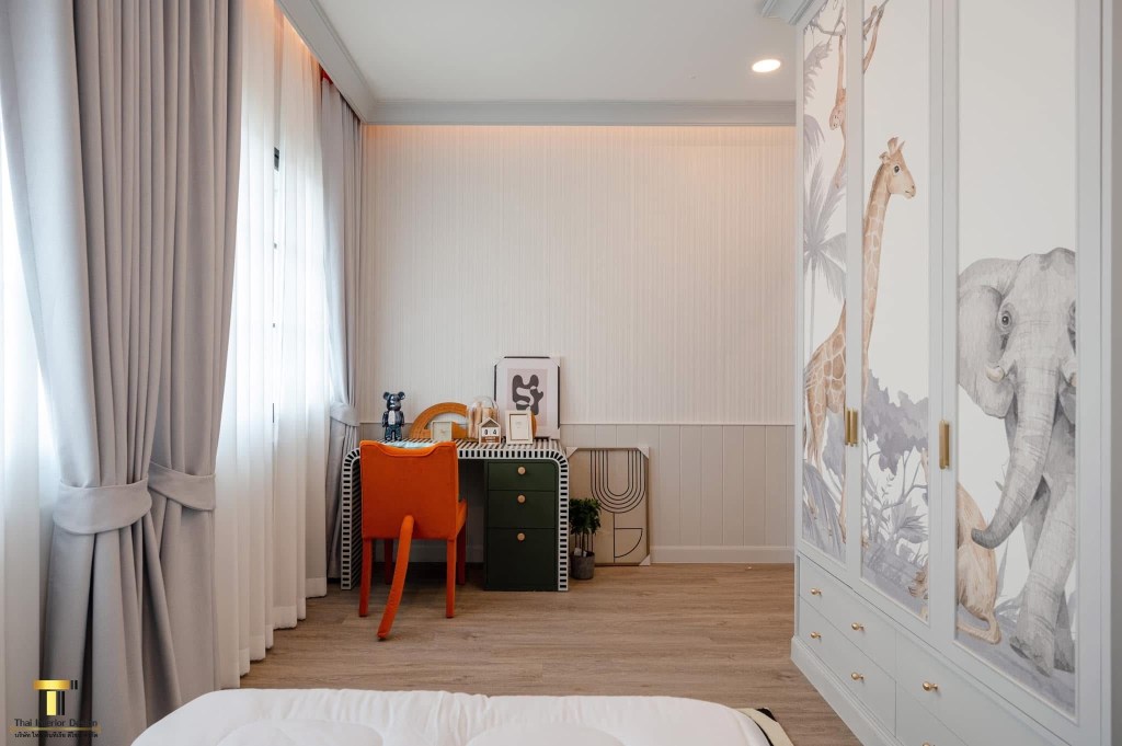 บริษัทรับออกแบบตกแต่งภายในแบบครบวงจรในชลบุรี และทั่วประเทศไทย
A full-service interior design company serving Chonburi and throughout Thailand.
チョンブリおよびタイ全土にサービスを提供するフルサービスのインテリア デザイン会社です。