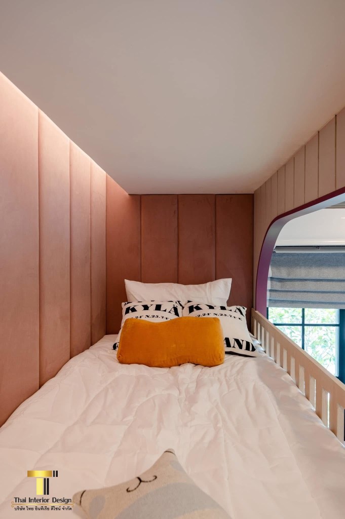 บริษัทรับออกแบบตกแต่งภายในแบบครบวงจรในชลบุรี และทั่วประเทศไทย
A full-service interior design company serving Chonburi and throughout Thailand.
チョンブリおよびタイ全土にサービスを提供するフルサービスのインテリア デザイン会社です。