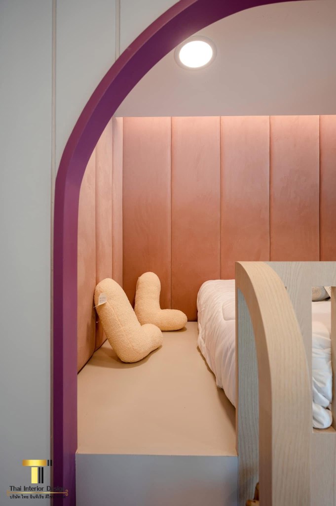 บริษัทรับออกแบบตกแต่งภายในแบบครบวงจรในชลบุรี และทั่วประเทศไทย
A full-service interior design company serving Chonburi and throughout Thailand.
チョンブリおよびタイ全土にサービスを提供するフルサービスのインテリア デザイン会社です。