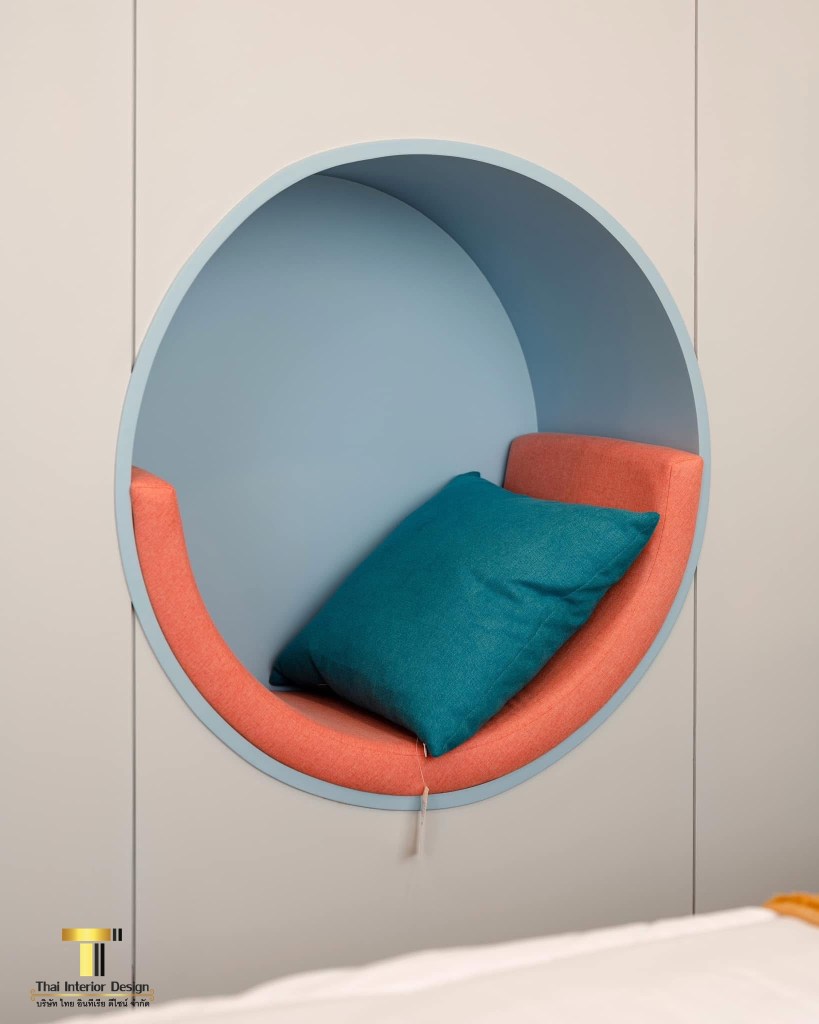 บริษัทรับออกแบบตกแต่งภายในแบบครบวงจรในชลบุรี และทั่วประเทศไทย
A full-service interior design company serving Chonburi and throughout Thailand.
チョンブリおよびタイ全土にサービスを提供するフルサービスのインテリア デザイン会社です。