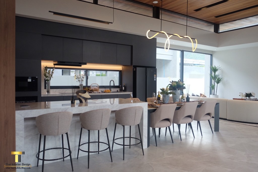 บริษัทรับตกแต่งภายในภูเก็ตแบบครบวงจร
Full-service interior design company in Phuket.
Компания, предоставляющая полный спектр услуг по дизайну интерьеров в Пхукете.